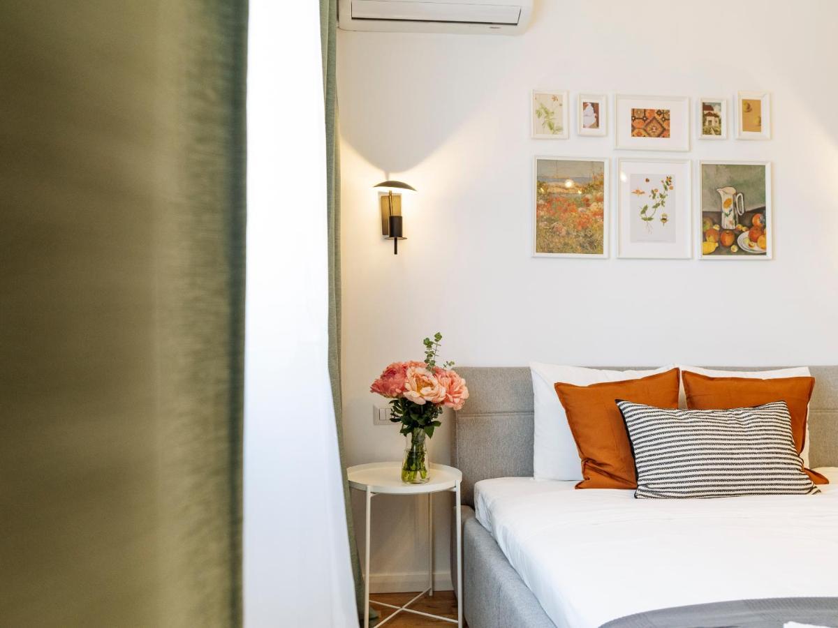 Beautiful Modern Studio - Cismigiu Park - Netflix Bukarest Exterior foto